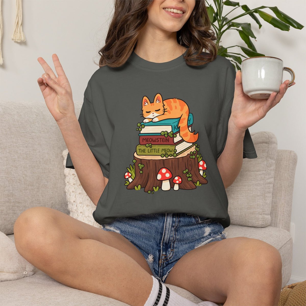 Bookish Cat T-Shirt